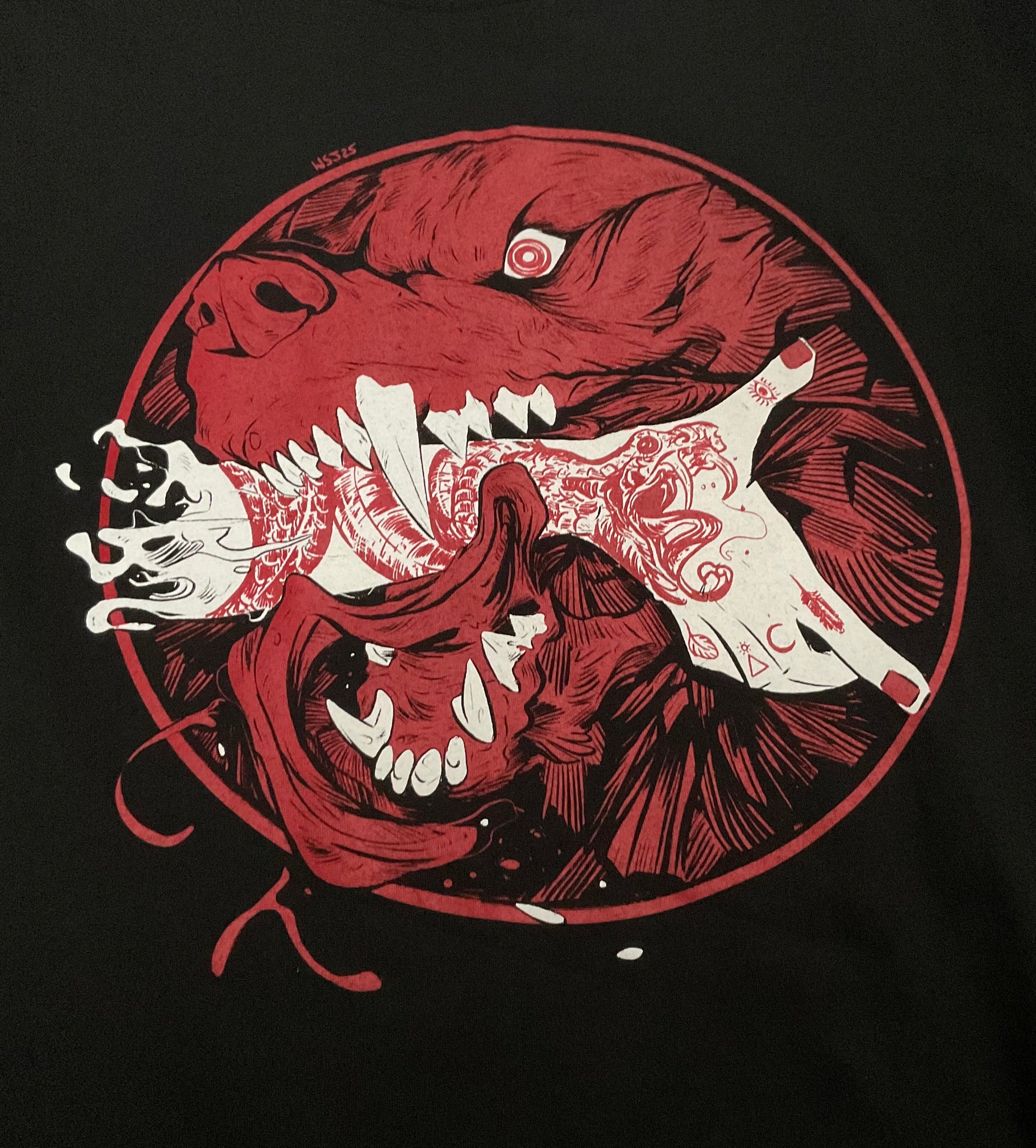 Hand that feeds Tee